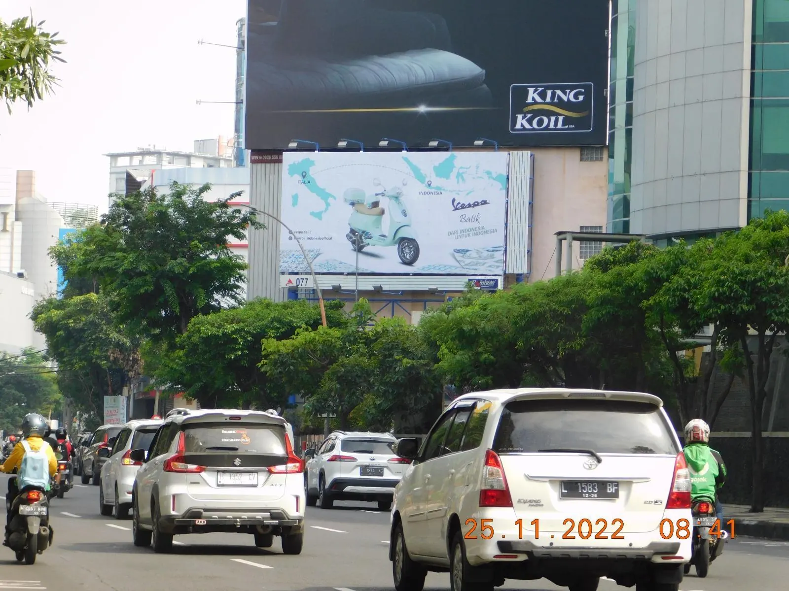 Vespa LX Batik Campaign 2